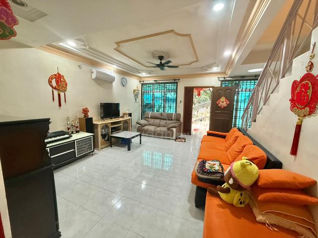 Taman bukit indah 2 storey terrace fully renovated unblock view 1