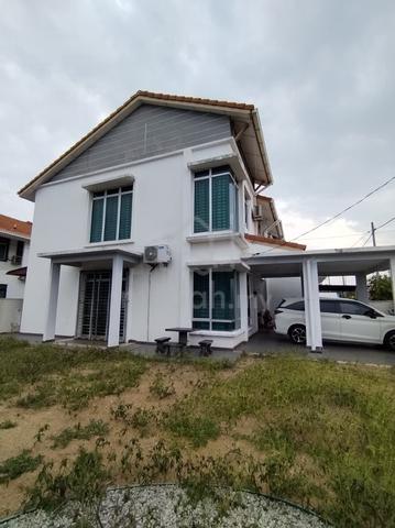 Parking Luas! Corner Lot | 4 Bilik 3 Bilik Air – Balok Perdana 1