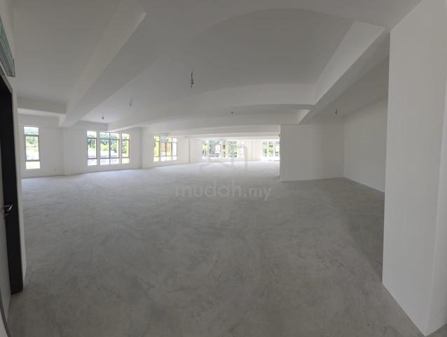 Bandar Tasik Puteri, Rawang Corner 1st floor Shop Office for rent 1