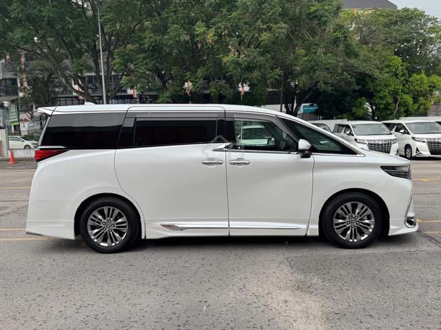 MDELISTA[8.2K KM[SR[HUD] 2024 Toyota ALPHARD 2.5 Z - 3