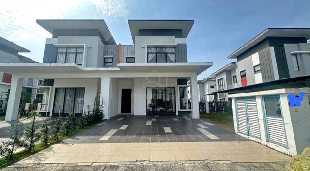Ready to move in fully furnished 1
