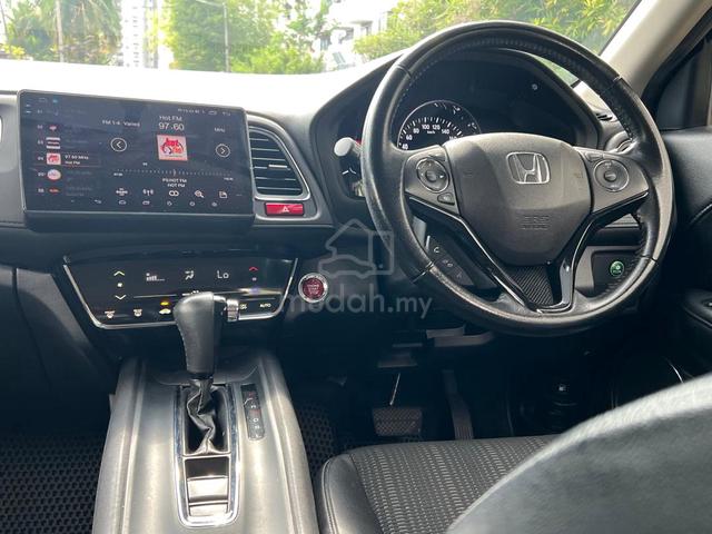 2016 Honda HR-V 1.8 V/ BBS Rim/ A.Player/ 3yWrty! - 5