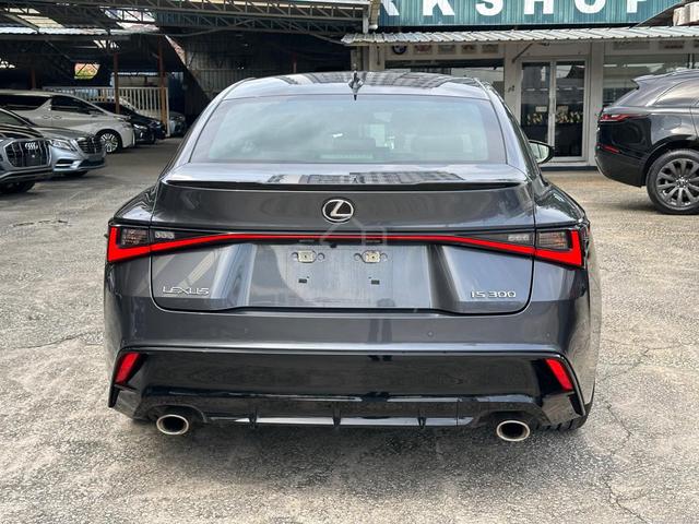 2021 Lexus IS300 2.0 F SPORT MODE BLACK 5A🌟 4Cam - 4