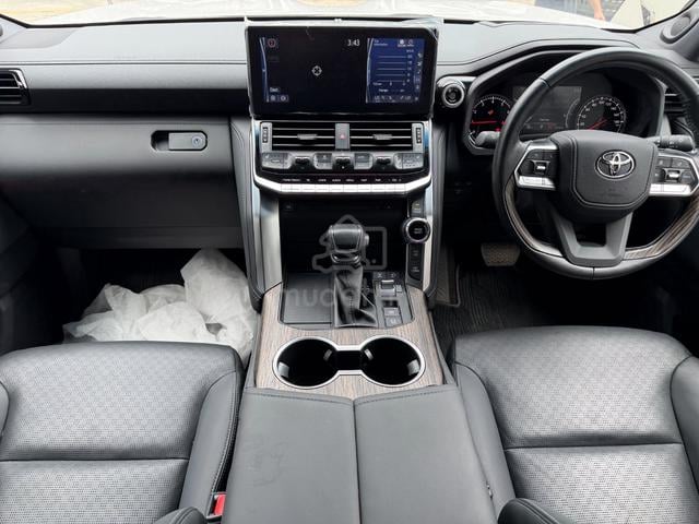 2023 Toyota LANDCRUISER 3.4 ZX MODELISTA BLACK INT - 5