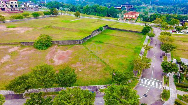 ELIT AREA! Bungalow Lot Perdana Hills Presint 11 Putrajaya 1