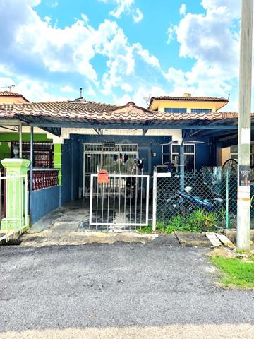 Senawangđź’ĄTaman Seremban Selatan,1-storey, RENOVATED+AWNING+FREEHOLD 1
