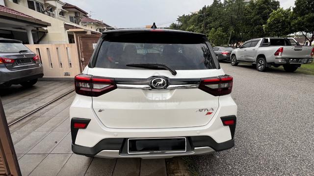 2023 LOW MILEAGE Perodua ATIVA 1.0 AV (A) - 2