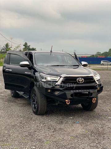 2022 Toyota HILUX 2.4 V DOUBLE CAB 4X4 (A) - 1
