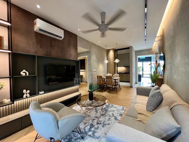 Raintree Residence 1