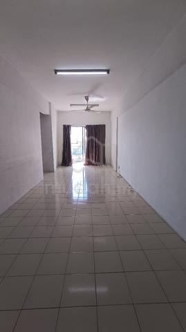 Puncak Desa Apartment 1
