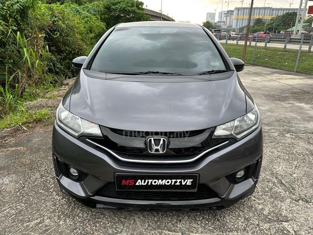 2016 Honda JAZZ 1.5 V (A)akpk,ctos,ccriss blh loan - 4