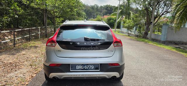 2015 Volvo V40 2.0 CROSS COUNTRY T5 (A) - 4