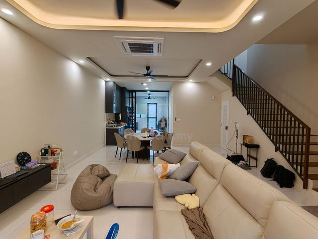 Furnish 2 Sty Jardin Hampton Hemingway Walden Bandar Seri Coalfields 1