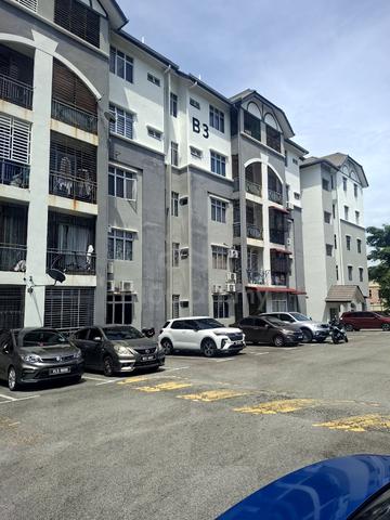 Dahlia Court Apartment (Salak Tinggi) 1