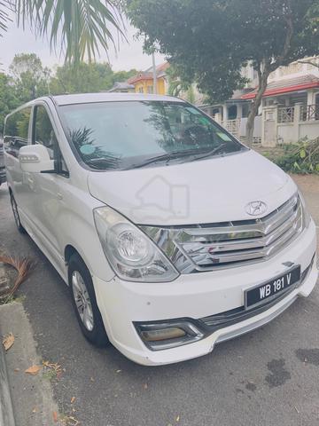 2015 Hyundai GRAND STAREX 2.5 ROYALE DELUXE (A) - 4