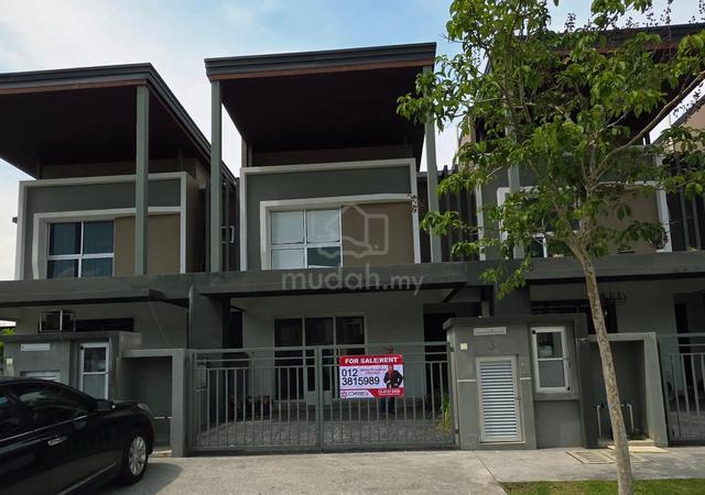 Double Storey Terrace House, Serene Heights, 1