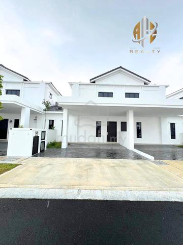 Rumah Baru Koyak Plastik‼ Hot Area‼️ Eco Horicon, Bandar Cassia 1