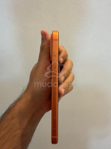 Iphone 17 Pro Max 512GB - photo 4 of 6