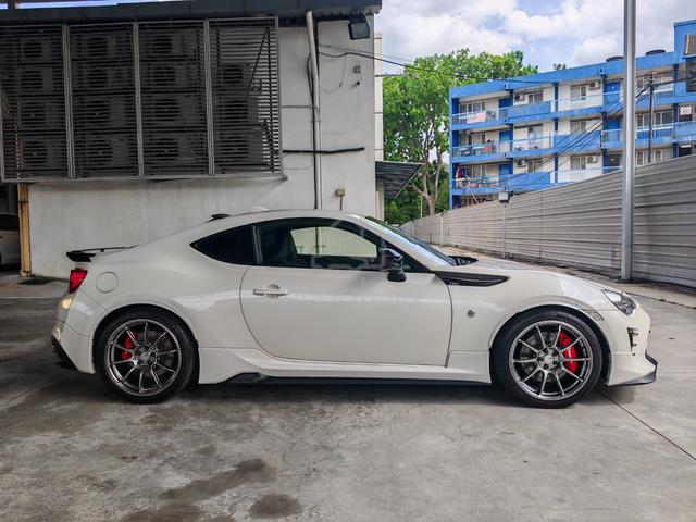2021 Toyota 86 2.0L GT LIMITED Black Pack (M) TRD - 5