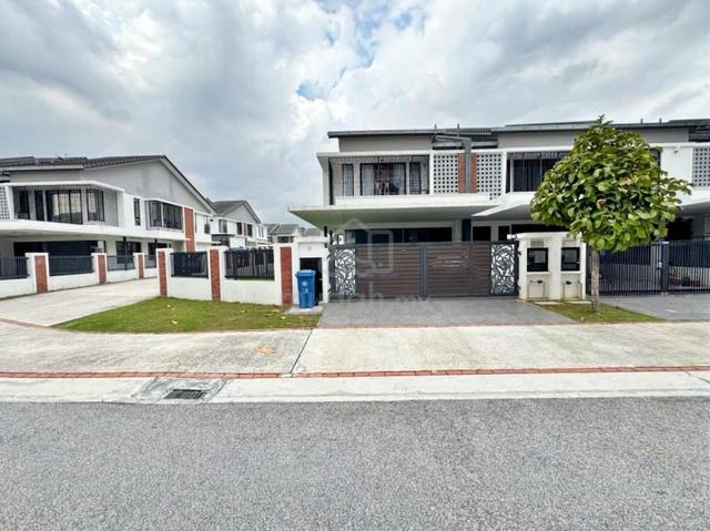 HUGE LAND Double Storey ENDLOT Terrace Cassia Elmina Green 3 Shah Alam 1