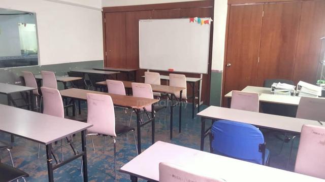 2rd Flr, Jln Wawasan 4/3 Bandar Baru Ampang. Commercial Corner Unit. 1