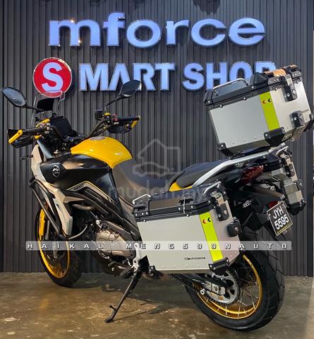 Carousel Image