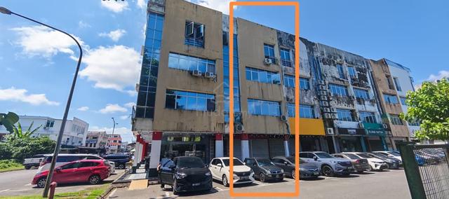 4 Storey Satok intermediate Commercial Shophouse FOR SALE 1