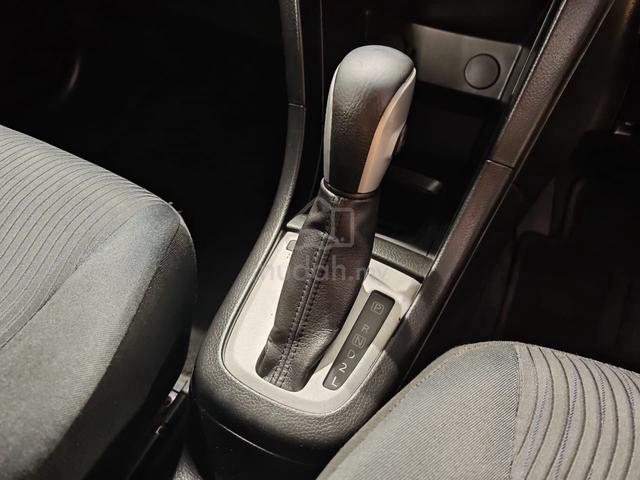 2014 Suzuki Swift Sport 1.4 (A) Blh Loan Kedai - 5