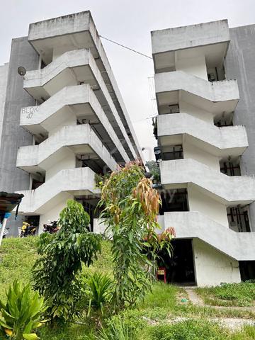 PAYA TERUBONG FLAT  1