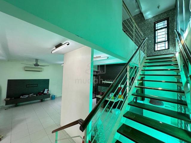 Sutera Utama Jln Sutera Pulai Double Storey Cluster House (32x70sqft) 2