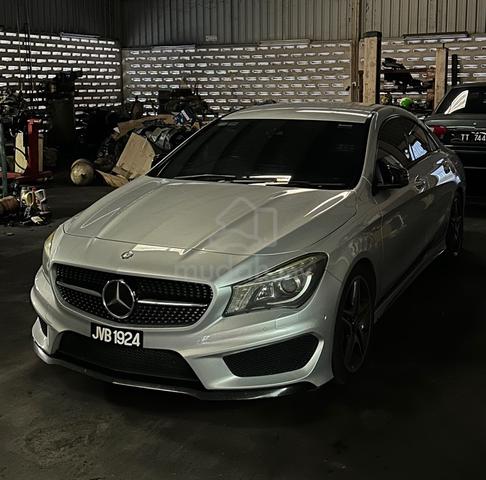 2013 Mercedes Benz CLA250 2.0 AMG 4 MATIC (CBU) - 1