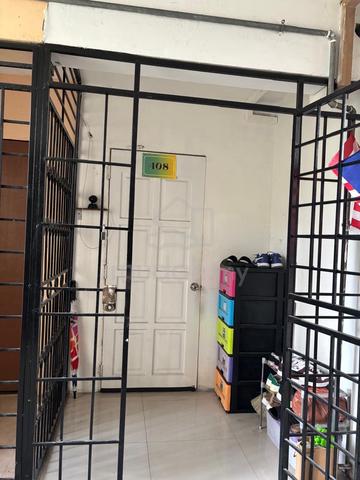 Flat PKNS Seksyen 24 Shah Alam 1
