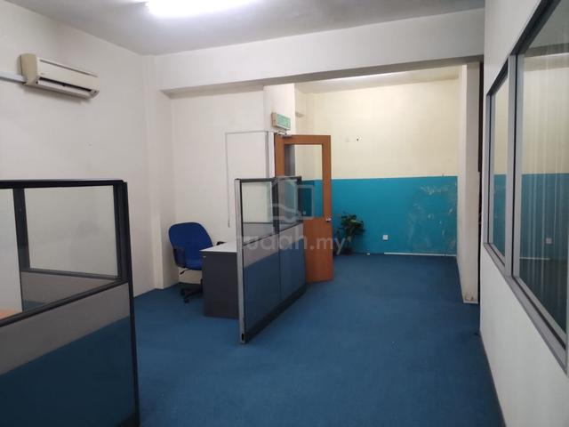 DATARAN OTOMOBIL SHAH ALAM 1st Floor OFFICE 1