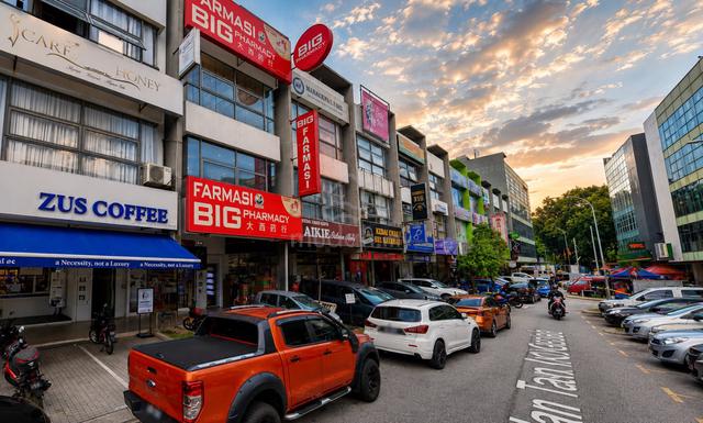 The Trillium @ Lakefields, Sungai Besi 3storey shop 1