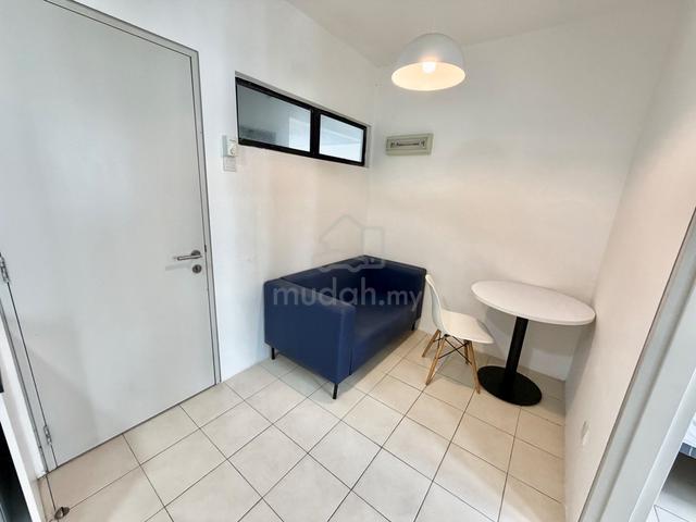 Uni Suites 1