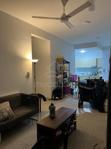 Bilik Tengah Sewa Lelaki Bujang Sahaja @ Meridin Bayvue (Sea View) – M 1