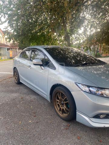 2013 Honda CIVIC 1.5 (HYBRID) (A) - 1