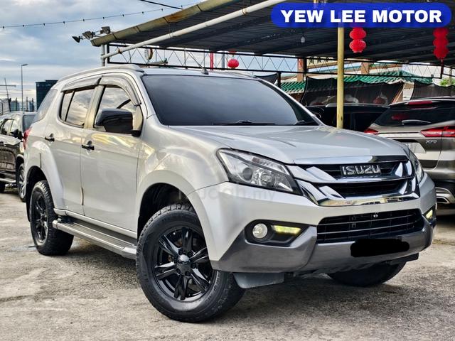 2015 Isuzu MU-X 2.5 DIESEL 4X4 (A) 7-SEATER - 1