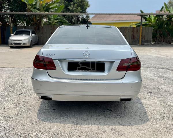 LKEDAI 2012 Mercedes Benz E300 3.0 AVANTGARDE W212 - 4