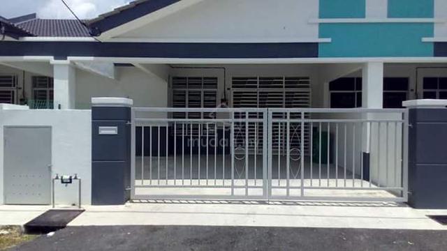 For sale Teres single storey tiang dua air molek tepi jalan melaka 1