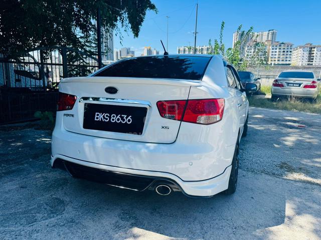 2010 Kia FORTE 2.0 SX (A) 6-SPEED - 4