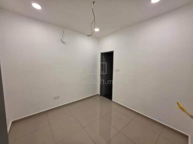 Bandar Puteri Klang Double Storey Move In Condition for Sale 1