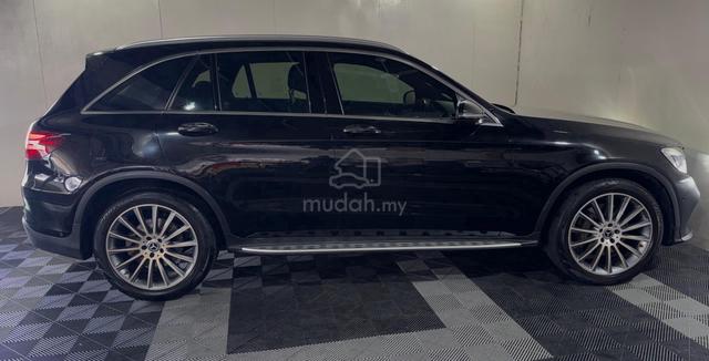 2017 Mercedes Benz GLC250 4MATIC COUPE AMG LINE - 3