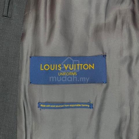 LV Uniforms Black jacket with Pin button - photo 4 of 5