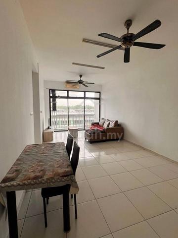 Sky Gardens Residences 1
