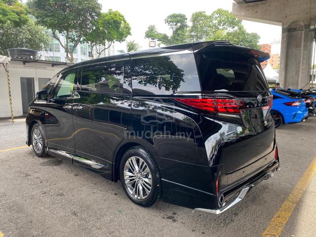 2025 TOYOTA ALPHARD Z SPEC Moonroof BodyKit 3K-Km - 3
