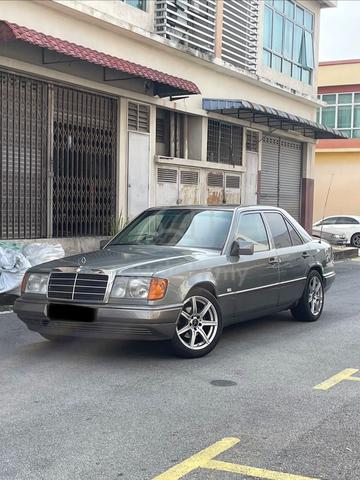 1991 Mercedes Benz W124 230E 2.3 (A) - 1