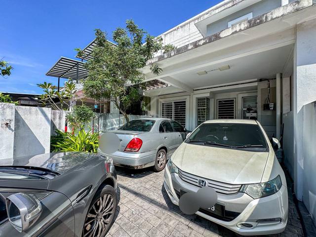 MURAH!! 2.5-Storey Terrace Intermediate Seri Wirani 8, B. B. Bangi 1