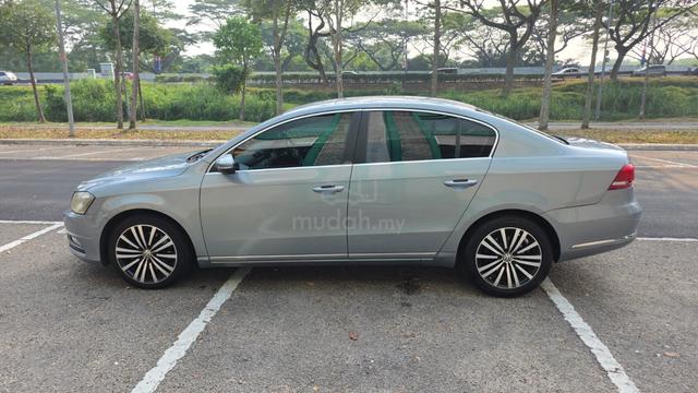 2012 Volkswagen PASSAT 1.8 TSI (CBU) (A) - 5