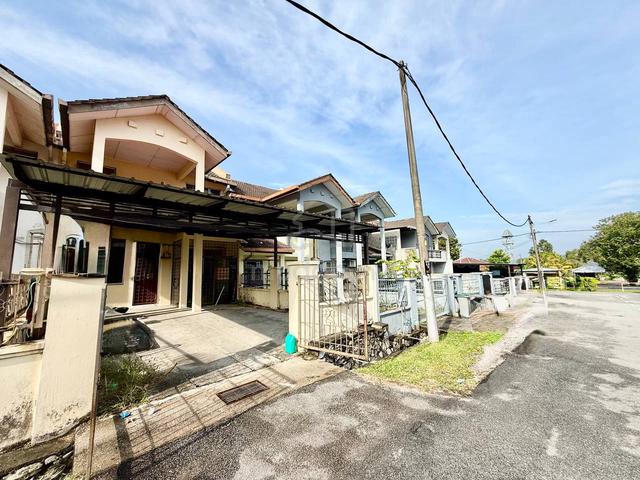 KITCHEN EXTEND & DEKAT SURAU Rumah Teres 2 Tingkat Desa Anggerik Nilai 1